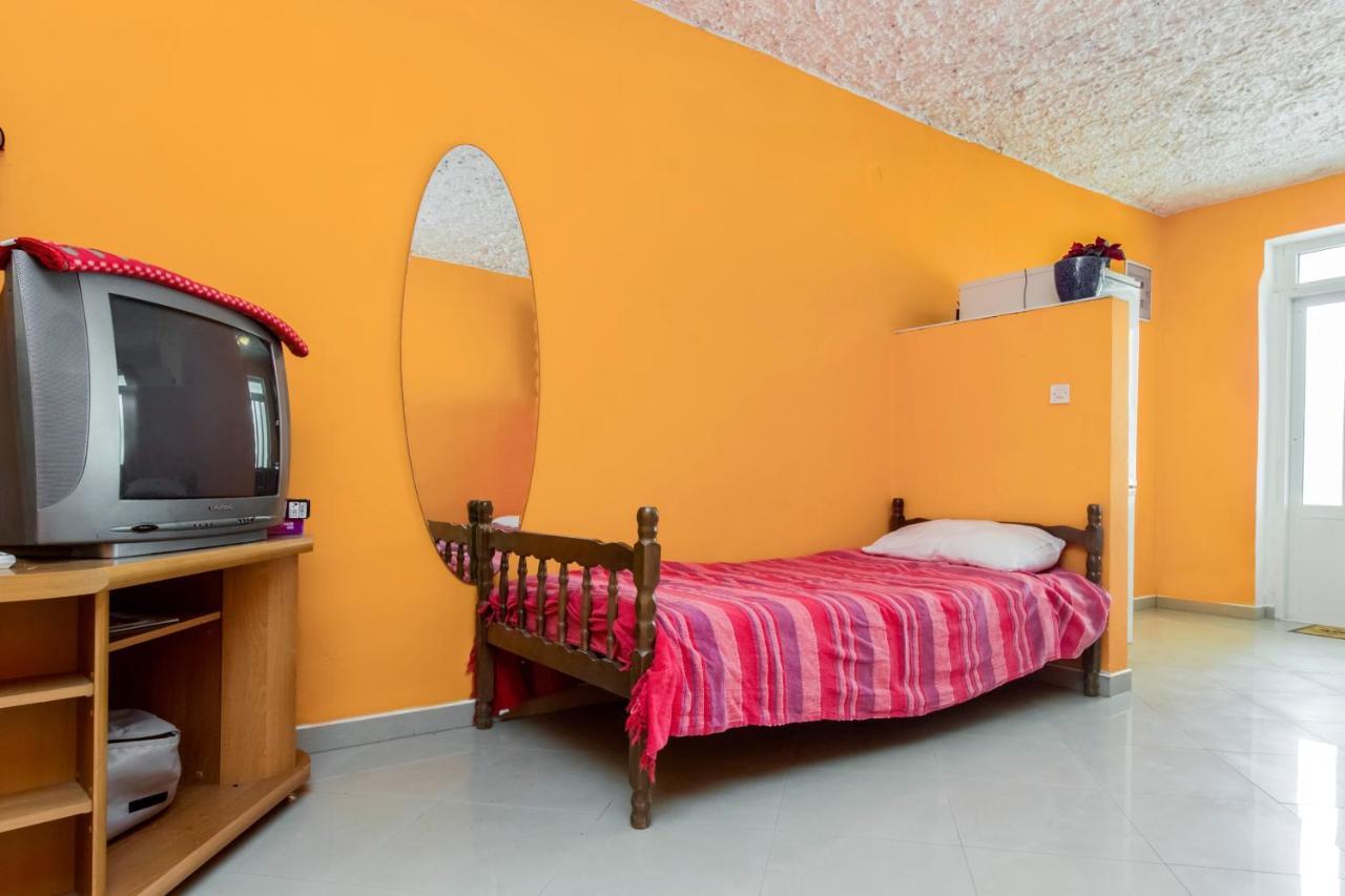Apartment Sparadici 10015B Grebastica Bagian luar foto