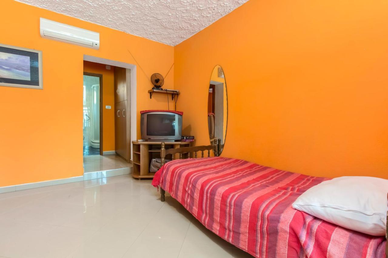 Apartment Sparadici 10015B Grebastica Bagian luar foto